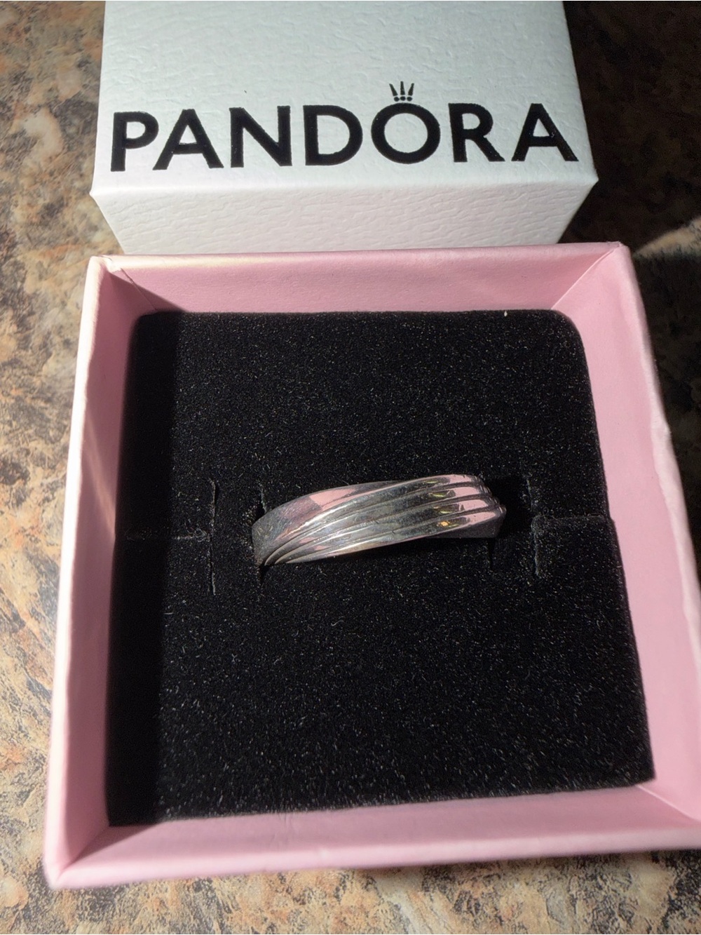 Pandora Twisted Single Stackable Ring - Picture 14 of 15